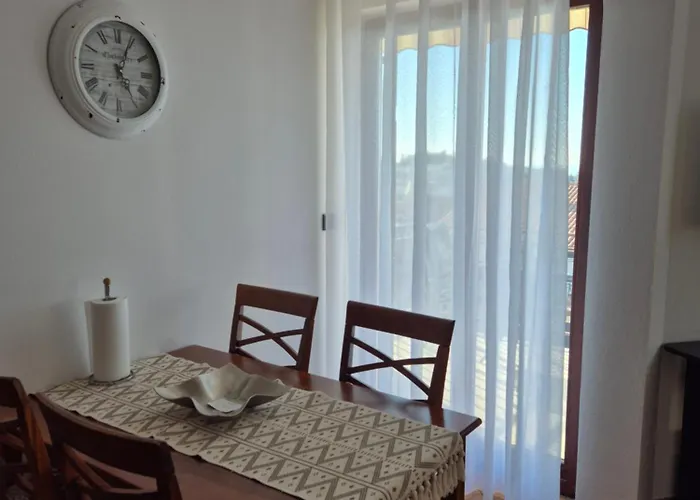 Antolovic * 브르사르