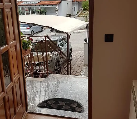 아파트 Antolovic *